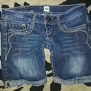 H2j denim shorts. Size 0